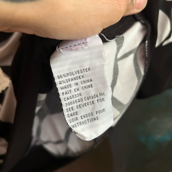 Ness Multicolor Abstract Floral Women's Top Smal - Picture 6 of 15